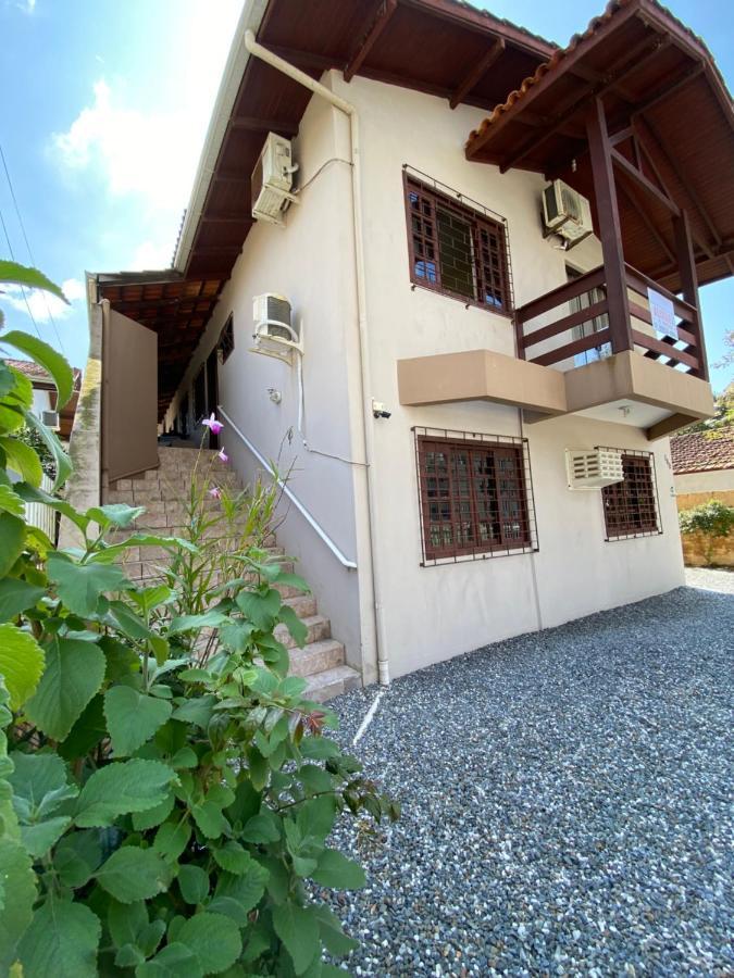 Apartamentos Vo Lela Bombinhas Luaran gambar