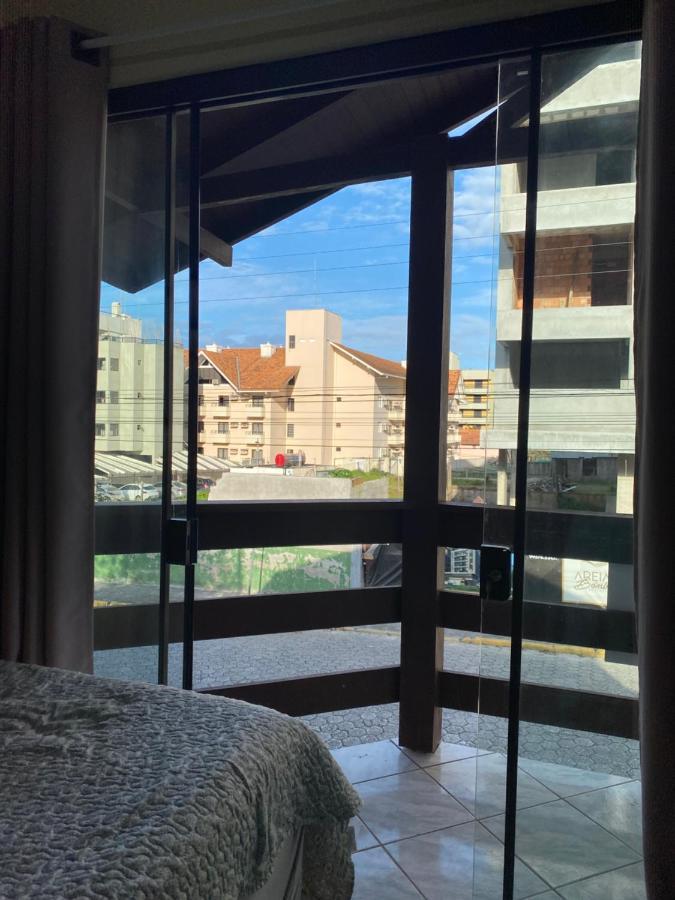 Apartamentos Vo Lela Bombinhas Luaran gambar