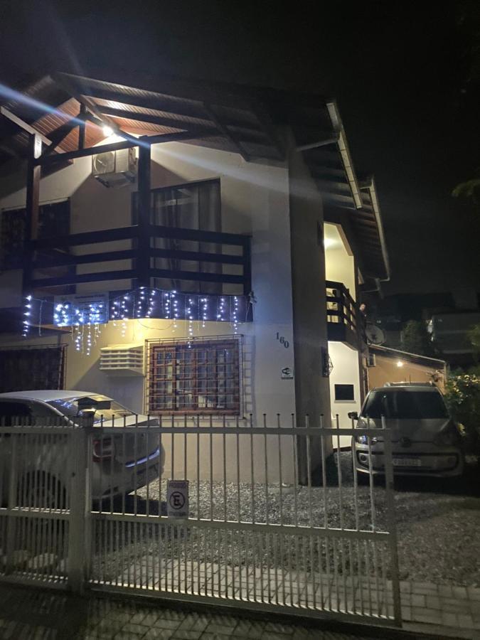 Apartamentos Vo Lela Bombinhas Luaran gambar