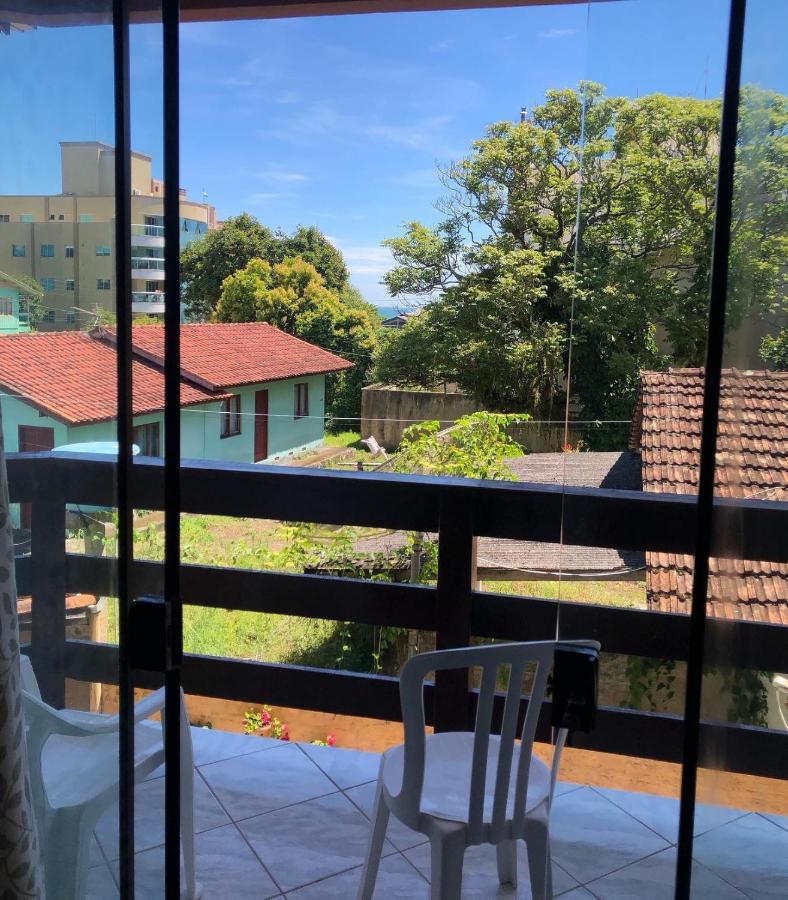 Apartamentos Vo Lela Bombinhas Luaran gambar